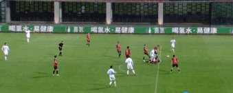 1619486932480022932.gif wangshouting.gif